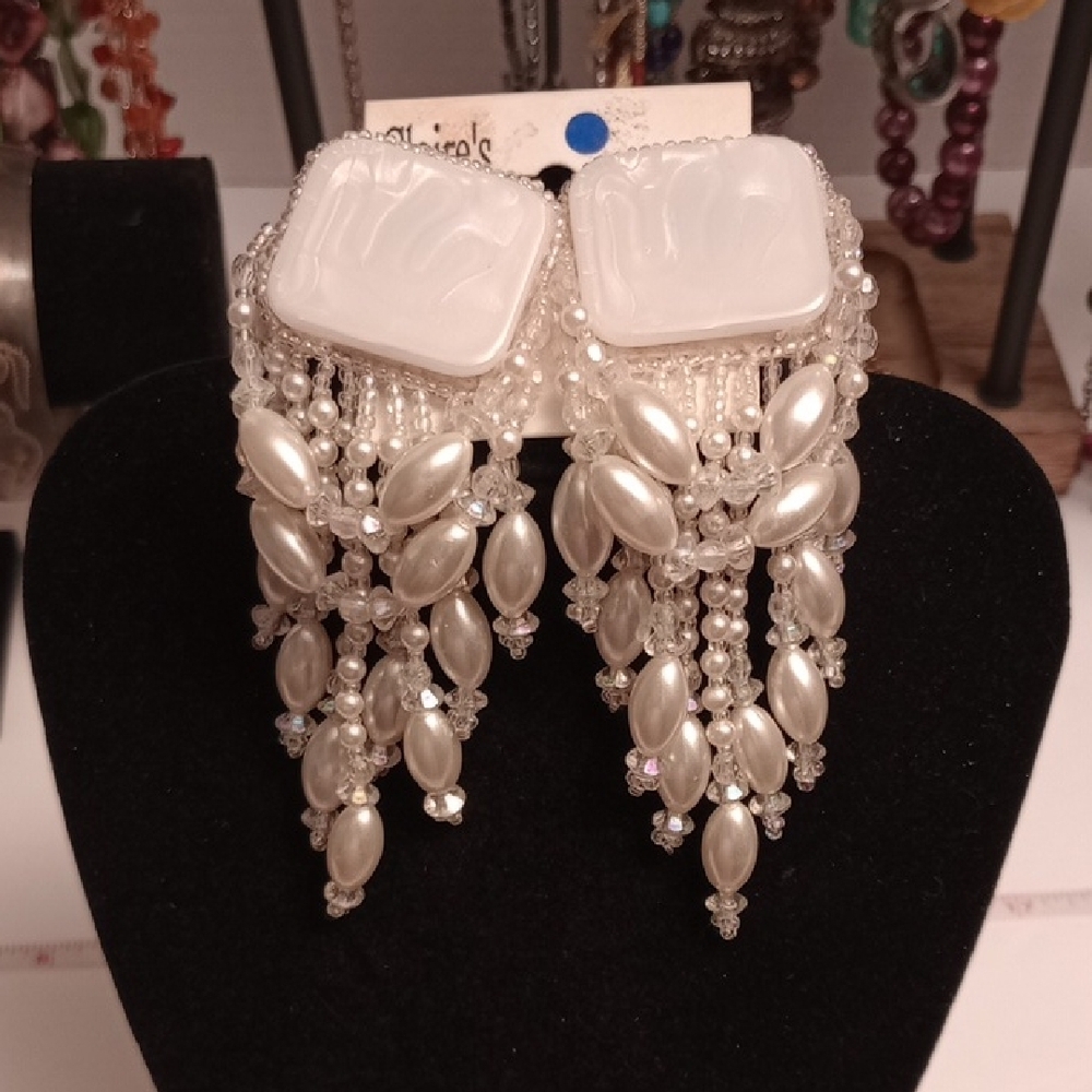 Vintage '80sWhite Beaded Earrings Women